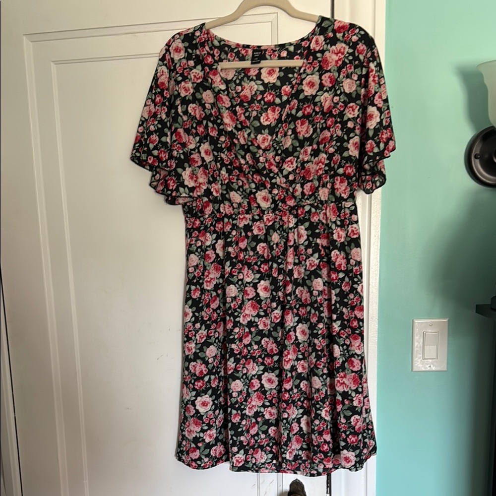 SHEIN Pink and Orange Flutter Sleeve Midi Dress